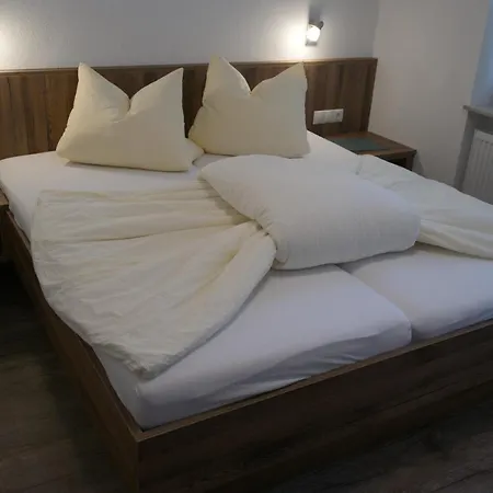 Felsenhof 3* Лангенфельд