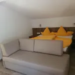 Felsenhof Hotel apartamentowy Längenfeld