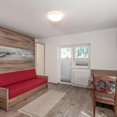 Aparthotel Felsenhof 3*