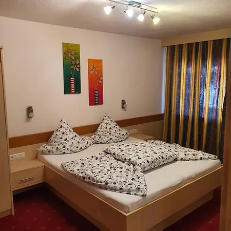 Felsenhof 3*
