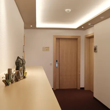 Aparthotel Felsenhof Langenfeld