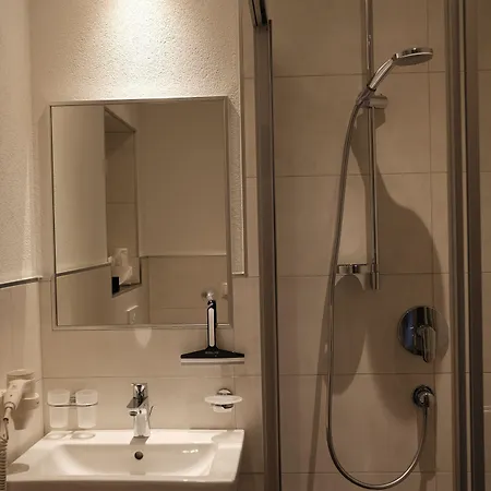 Felsenhof Aparthotel Langenfeld