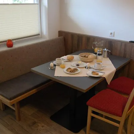 Felsenhof Aparthotel Langenfeld